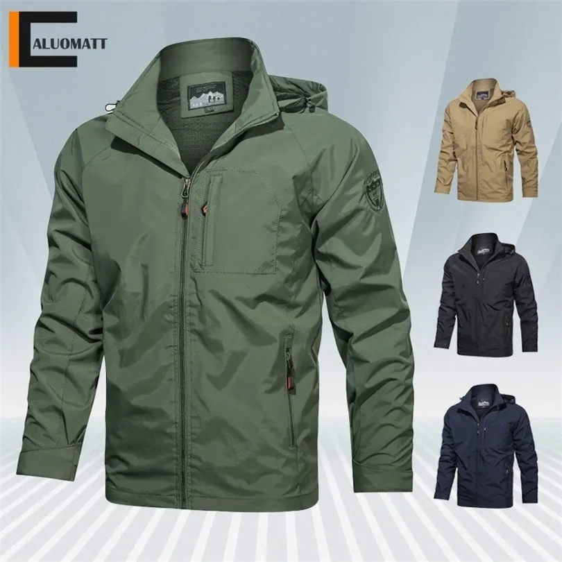 Mens Jackets Hommes Softshell Veste Automne Printemps Militaire Tactique Bomber Coupe-Vent Vestes Hommes Respirant À Capuchon Pilote Coupe-Vent Manteaux 220829