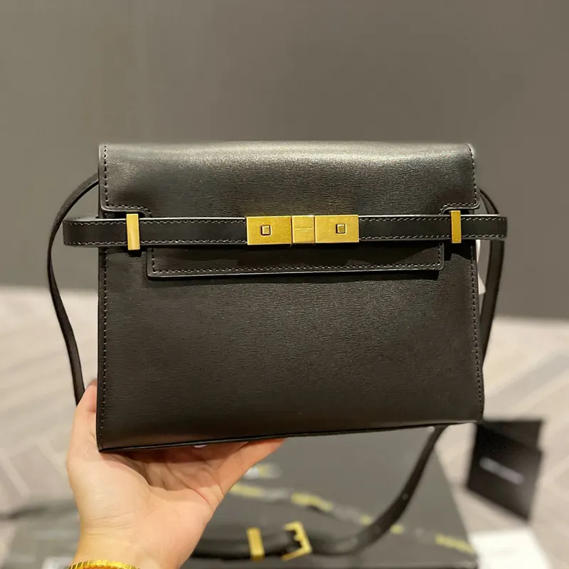 Women s Manhattan Shoulder Bag in Cowhide Leather Vintage Designer Crossbody Handbag for Office and Business