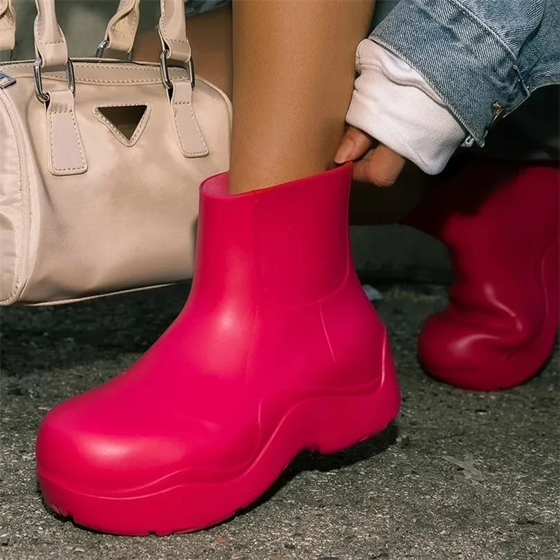 Buty Trend Design Nowoczesne modne kostki deszczowe elastyczne wodoodporne górną grubą platformę płaską wysokość zwiększanie bez poślizgu deszczowe buty 220829