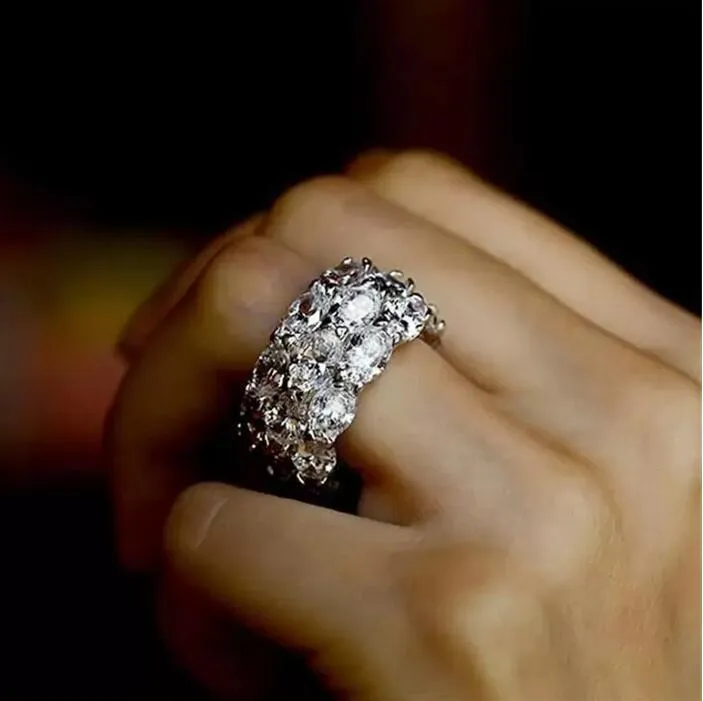 Br￶llopsringar Lyxiga smycken 925 Sterling Silver Fyll Three Rows Oval Cut White Topaz Cz Diamond Gemstones Women Engagement Band Ring