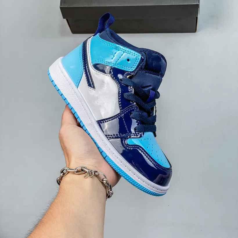 Unc patent shop leather 1s