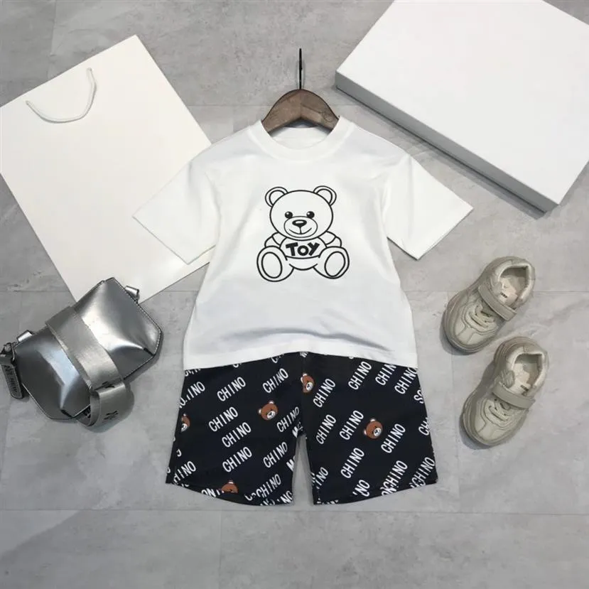 Designer Kids Casual T-Shirt Shorts مجموعات الأطفال التي تناسب العلامة التجارية الأولاد ملابس القطن الحجم 100-150241K