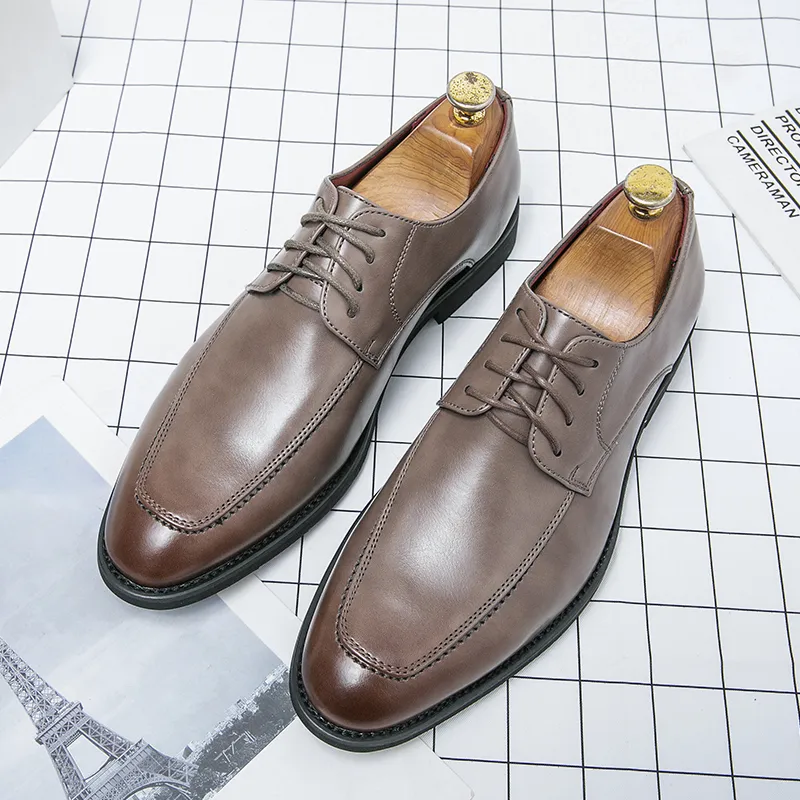 Solid 849e6 Derby Men Shoes Color PU Personlighet Square Toe Wing Tip Lace Up Fashion Business Casual Wedding Party Daily Versatile AD028