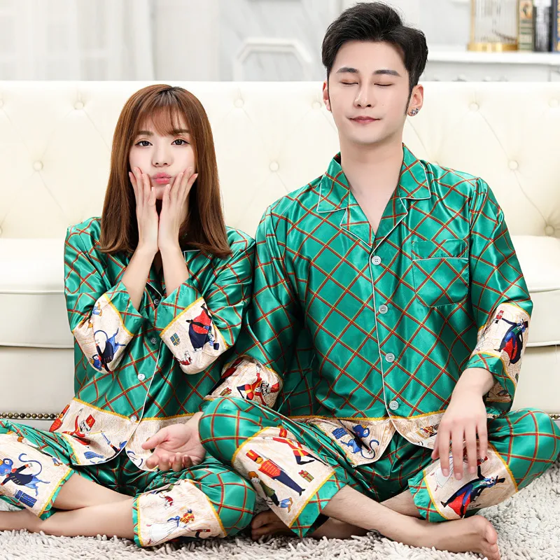 Men's Sleepwear Couple Pajamas Long Sleeved Silk Set for Women Sleep Tops Pijamas Mens Designer 220830