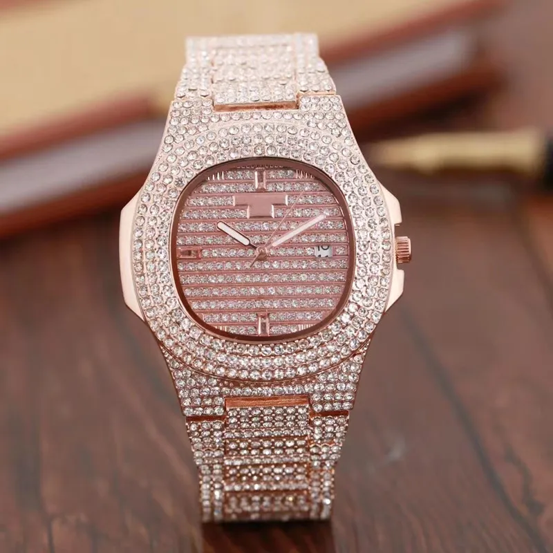 Topp Mens Ladies Gold Watch Sale H￶gkvalitativ elegant lyx Brand2022 modedesigner Automatisk kalender rostfritt st￥l diamantklockor f￶r WO