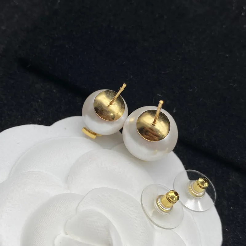 Nieuwe 2022 Vrouwen Oorstekers Designer Sieraden Dames Oorbellen Letters Parel Earing Boucle Hoops Accessoires Voor Party D228311F