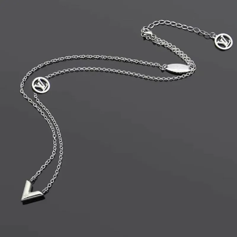 Luxe V collier femmes en acier inoxydable chaîne en or colliers mode Couple bijoux cadeaux pour femme accessoires en gros