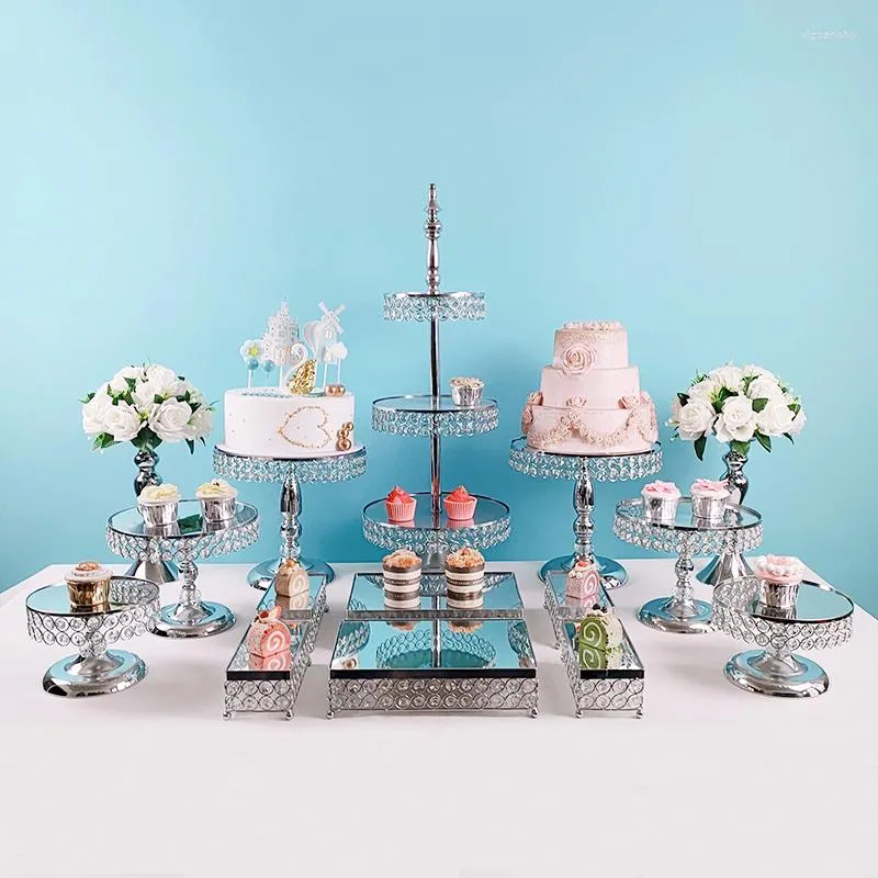 أدوات Bakearware Party 12pcs -17pieces/Lot Cake Stands مجموعة مستديرة كب كيك الحديد الزفاف