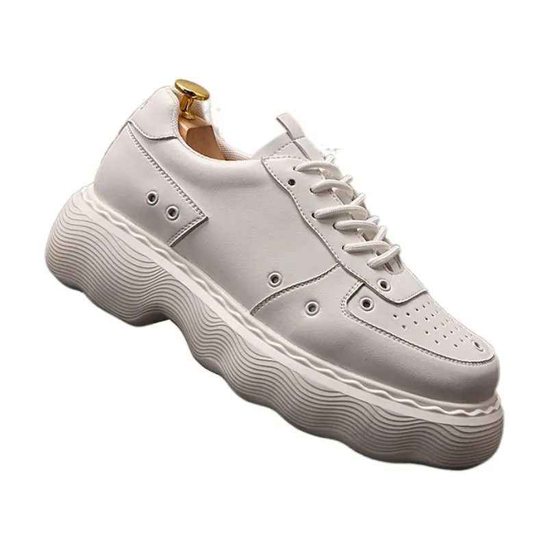 Diseñadores de lujo Vestido Zapatos de fiesta de boda Moda de primavera Transpirable Blanco Casual Zapatillas de deporte de cuero Punta redonda Parte inferior gruesa Conducción de negocios Mocasines para caminar