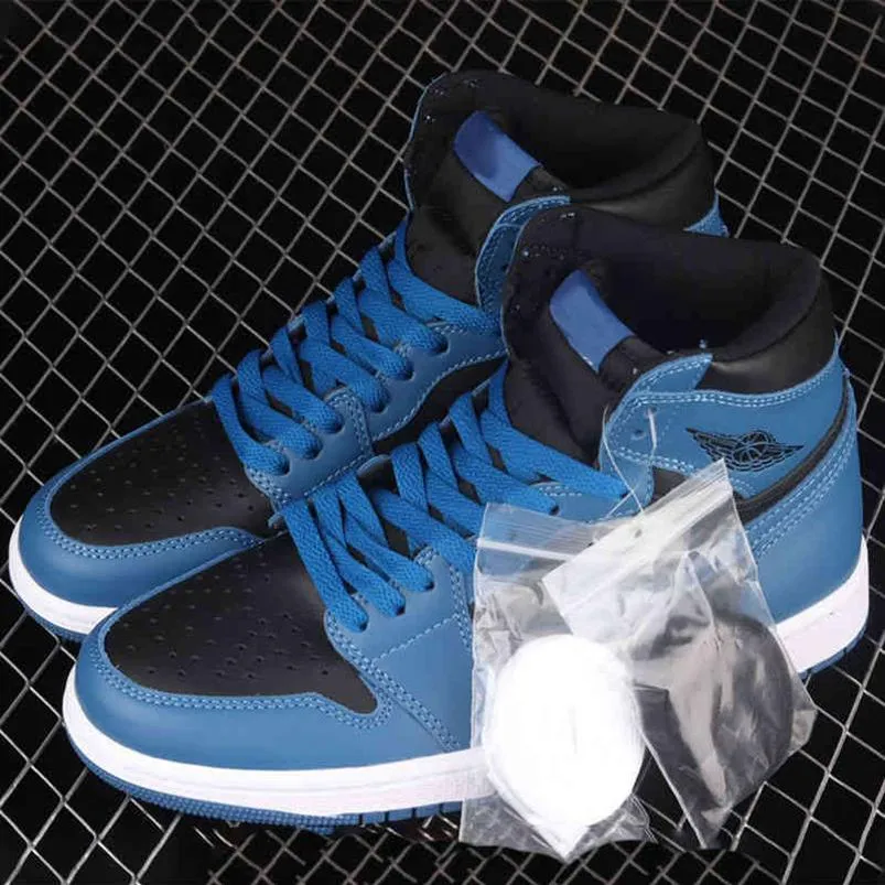 أفضل جودة لكرة السلة أحذية داكنة مارينا الأزرق Jumpman Sneakers 1S عرضية واحدة من المصمم الفاخر العلامة التجارية المستقلة للنساء الرجال HIGH TRAI263H