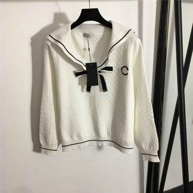 Kvinnors varumärkes stickor tröja designer toppar med brev broderi Milan Runway Designer Crop Top Shirt High End Lapel Neck Lång ärm Elasticitet Pullover Sweaters