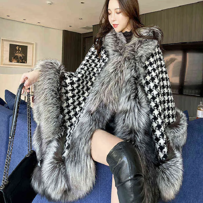 Women's Cape Winter Jacka Kvinnor Houndstooth Splicing Imitation Fur Coat Loose Casual Shawl Furry Overdimensionerad kappa Luxury Designer Coat T220831