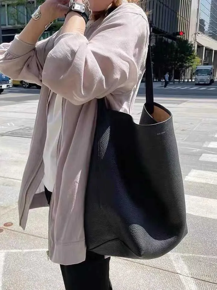DHgate.com:The Row High-level Designer Bags Bag Feeling Large 