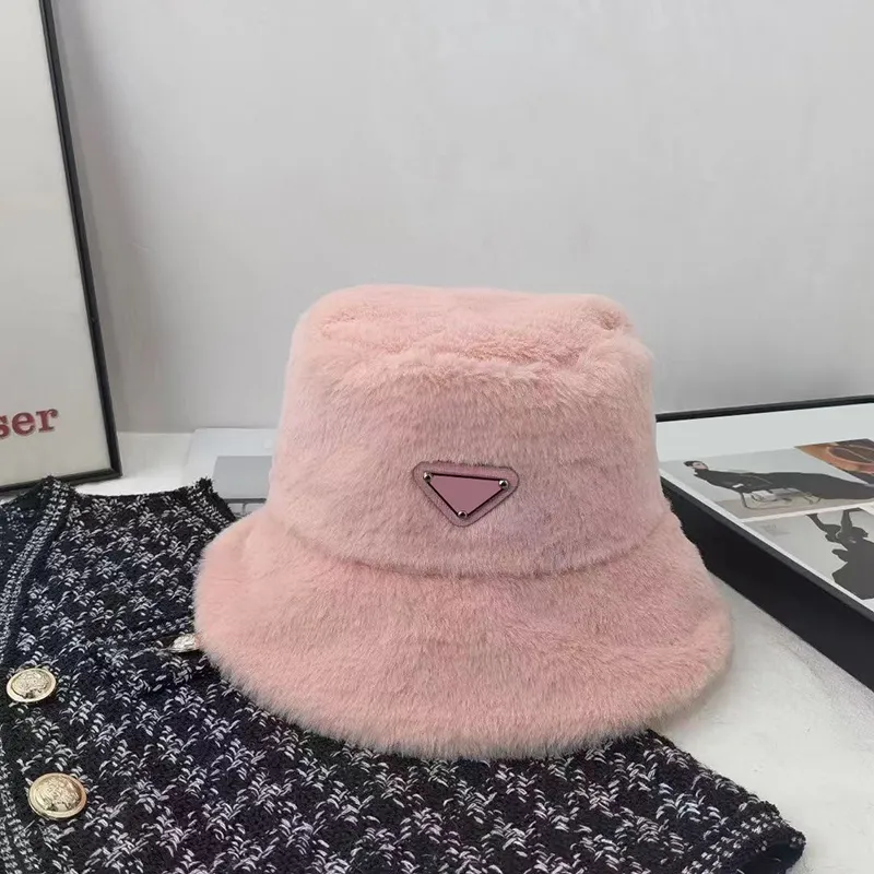 Lyxdesigners Bucket Hats Fusk minkpäls temperament kvinnlig höst och vinter hinkar bokstäver temperament mode bra fin hatt