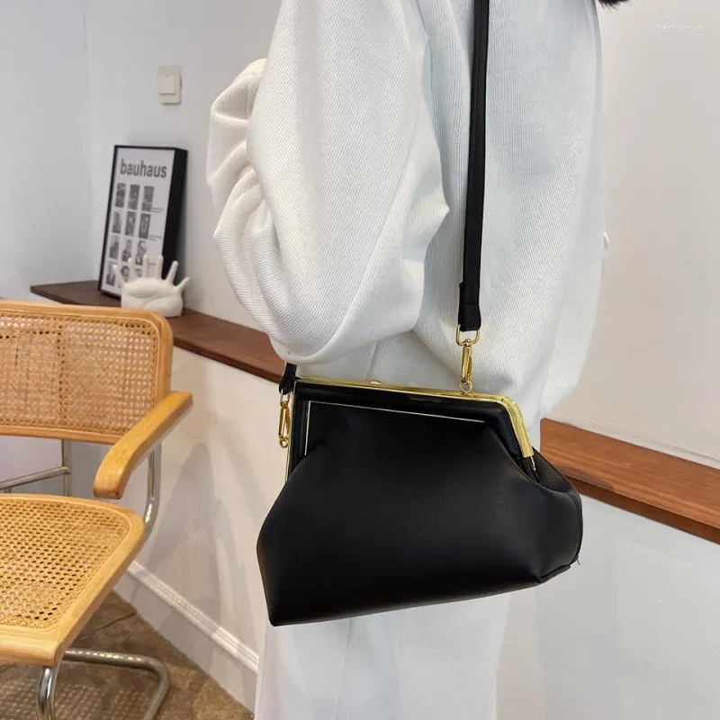 Bolsas de noite de alta qualidade Luxury Designer Bandbag Brand Mensageiro de ombro feminino para mulheres 2022 bolsas