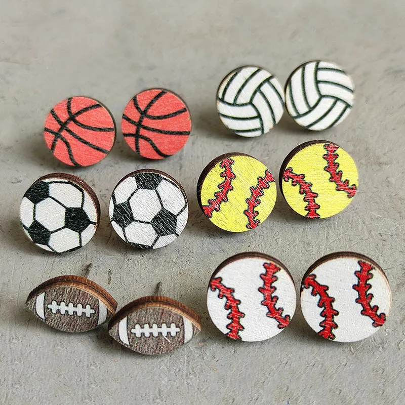 Orecchini rotondi sportivi da baseball, rugby, calcio, pallacanestro, accessori moda per borchie in legno