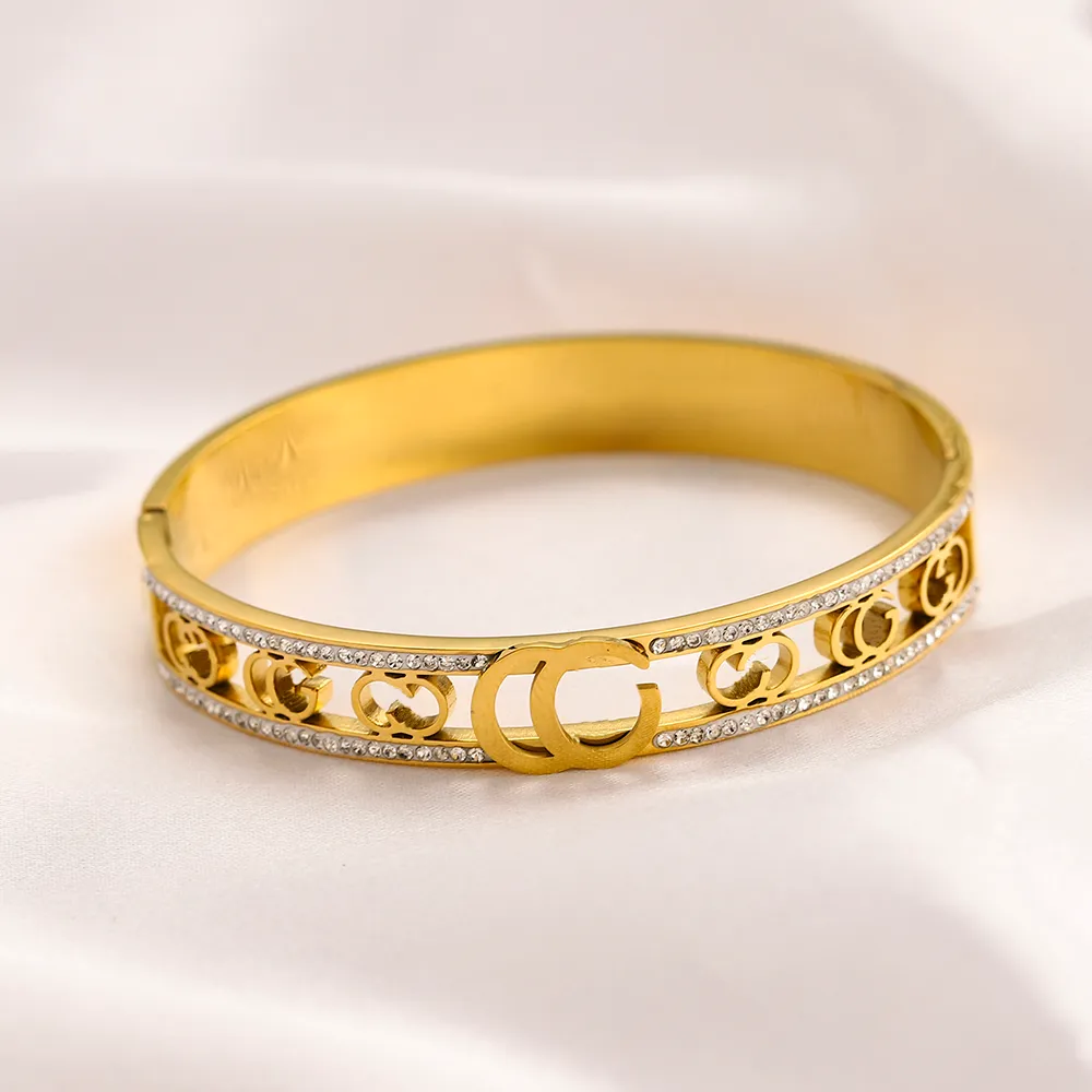 Brazalete de oro a la moda con diseño de letras para mujer, pulsera de perlas de diamantes, joyería de moda, accesorios para fiestas y bodas, regalos para amantes