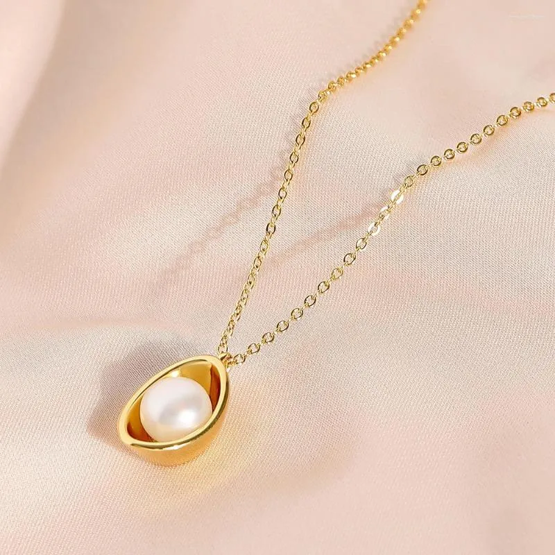 Charcker Natural Freshwater Pearl Colar W/ Brass Chain 18K Gold preenchido para mulheres Jóias de casamento para festas 2022 Venda