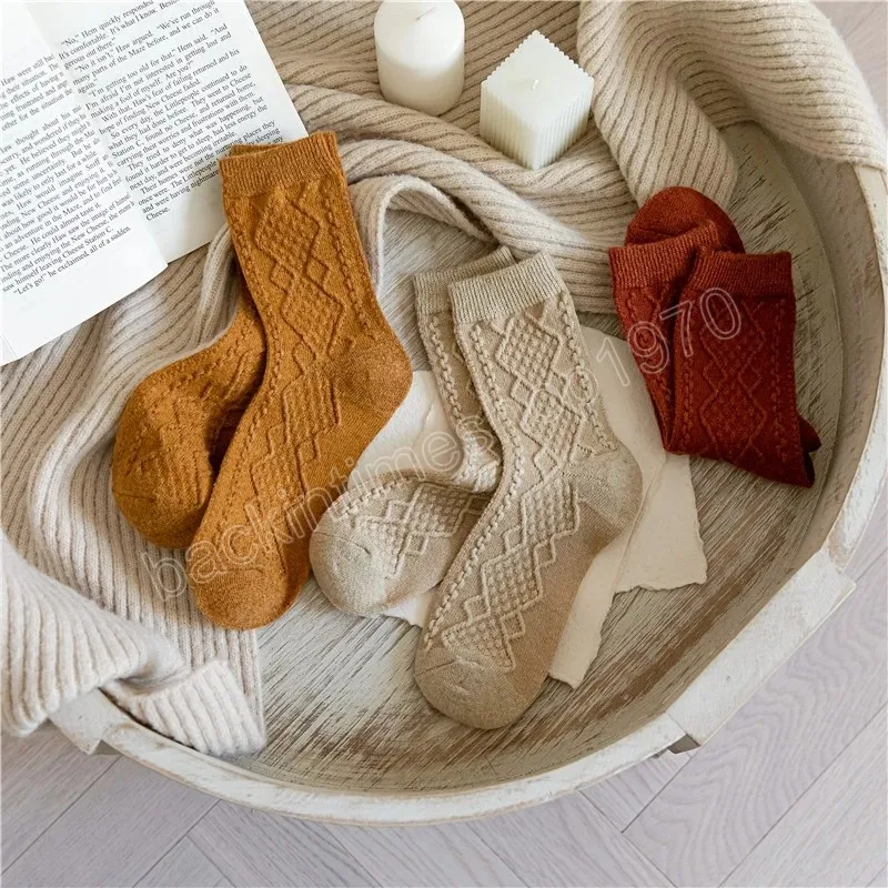 Calzini primaverili invernali Calzini caldi addensati in lana di cashmere da donna Sox Calzino termico a tubo medio tinta unita stile giapponese