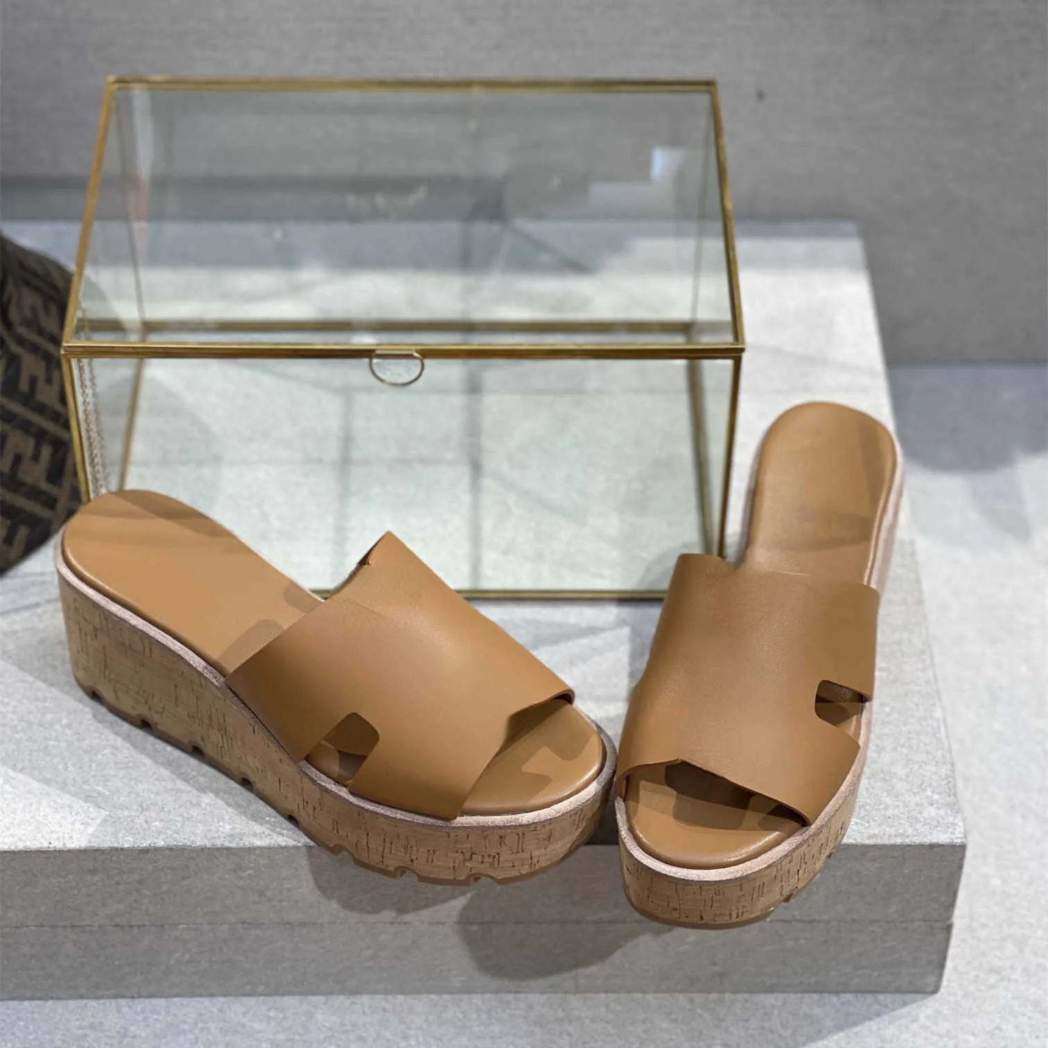 Marque Casual Chaussures design design Été nouvelles sandales romaines semelle épaisse éponge haute style français simple et confortable taille 35-39