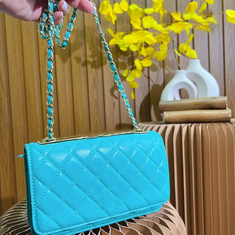 Klassisk lyxv￤ska Fashion Card Holde Shoulder Bag Designer Women Chains Handv￤ska ￤kta l￤der Messenger Wallet Crossbody Purse Luxurys Designers Handv￤skor