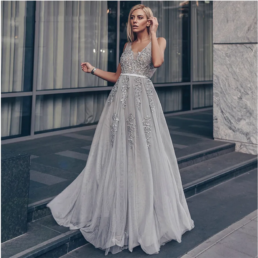 Robe Tulle Prom Dresses Long Women Pretty Elegant A Line V Neck Lace Applique Evening Formal Party Dress