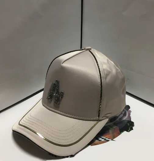 Cappello da baseball da uomo e da donna con visiera e lettere di diamanti per il tempo libero, alla moda, quattro stagioni