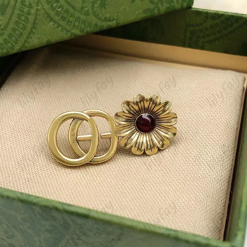 Luxus-Ohrringe für Frauen, Designer-Schmuck, Mode-Ohrstecker, Gold-Blumen-Nieten, vergoldet, Rubin-Buchstaben, G-Anhänger, Liebes-Ohrring, 925er Silber mit Box