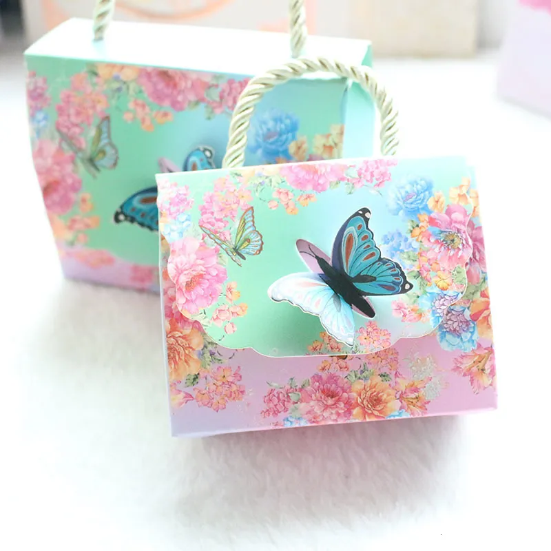 Cadeau cadeau AVEBIEN 20pcs beau papillon et fleur boîte de bonbons de mariage sac bébé douche faveurs papier chocolat 221202