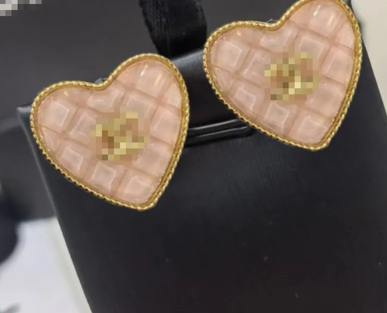 INS Nieuw in luxe fijne sieraden oorbellen voor dameshanger k Gouden Hartketting met gegraveerde kralen jewelri