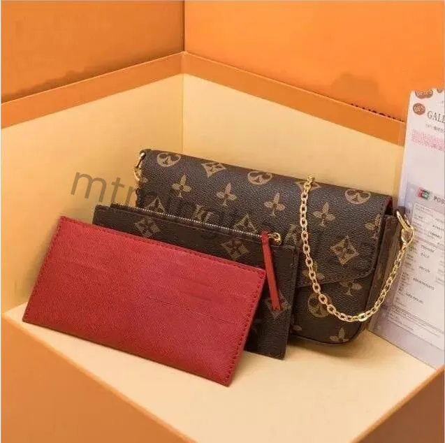 Luxurys Designer Bag 3pcs set Accessori Borse da donna Borsa a tracolla Borsa in pelle Borsa a tracolla da donna con fiore alla moda Portafoglio con scatola