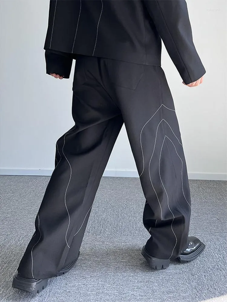 Calça masculina casual homens soltos linear line line decoração 2023 outono roupas escuras pernas largas calças masculinas temperamento 2a6013