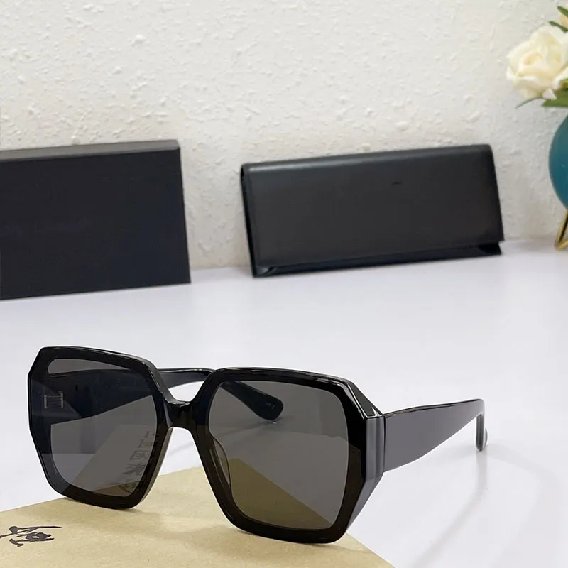 Diseñador Hombres y mujeres Gafas de sol Gafas Gafas La última venta de moda popular M57 Temperamento Gafas de sol Gafas de sol de calidad Lente UV400 con caja