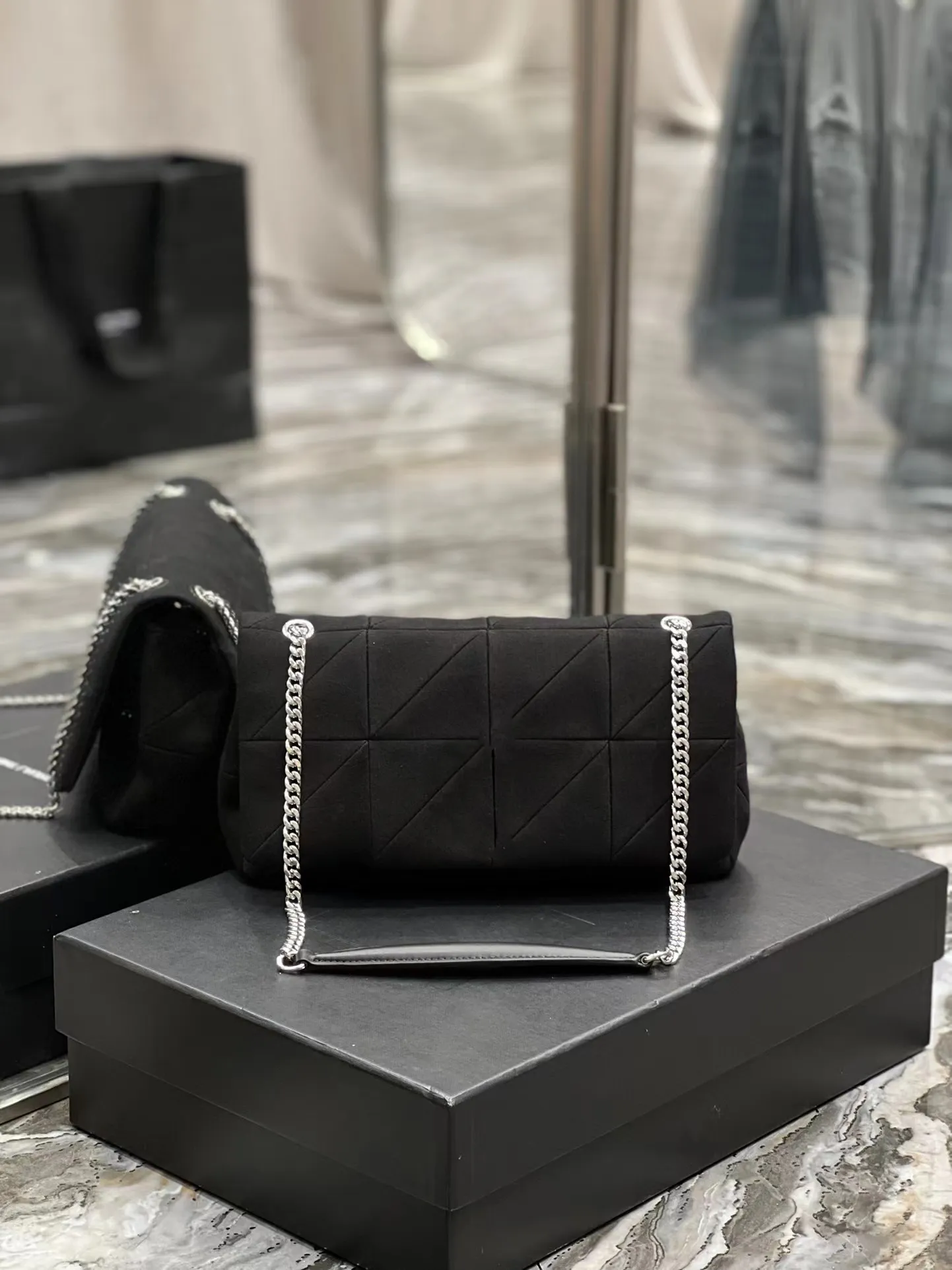 Black shoulder bag with silver chain strap sale