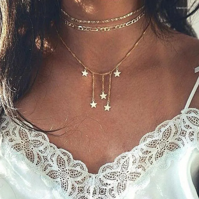 Choker European och American Multi-Layer Five Pointed Star Necklace Creative Retro Simple Three-Layer Eloy