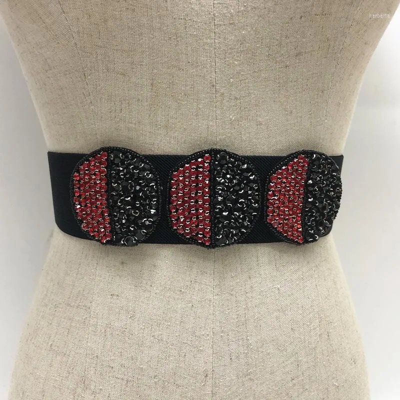 Cinture 2022 cintura in vita con strass rosso nero di lusso per donna abito camicia Strechy con fascia elastica in rilievo geometrico rotondo