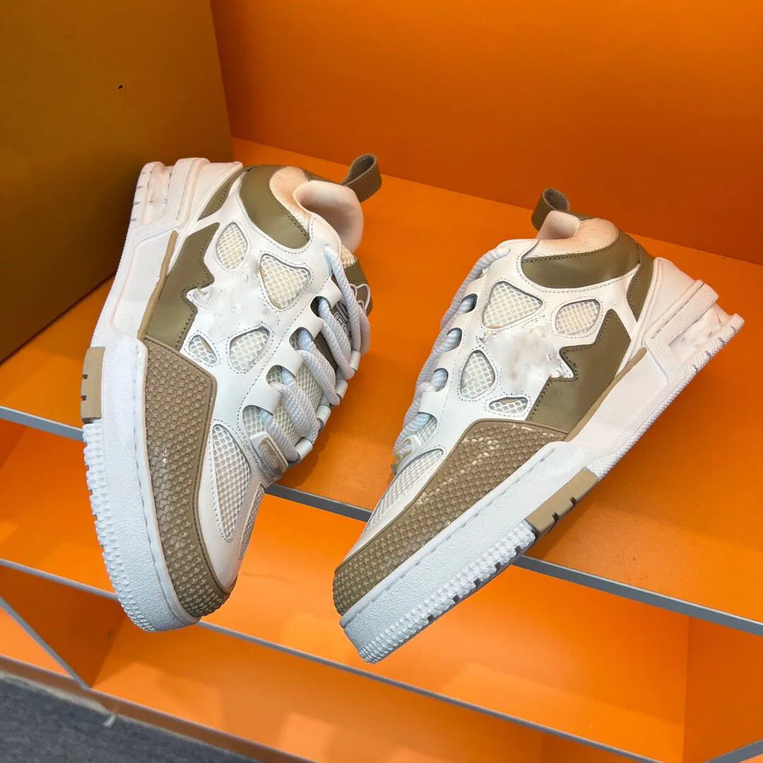 Lakhani touch cheap canvas shoes