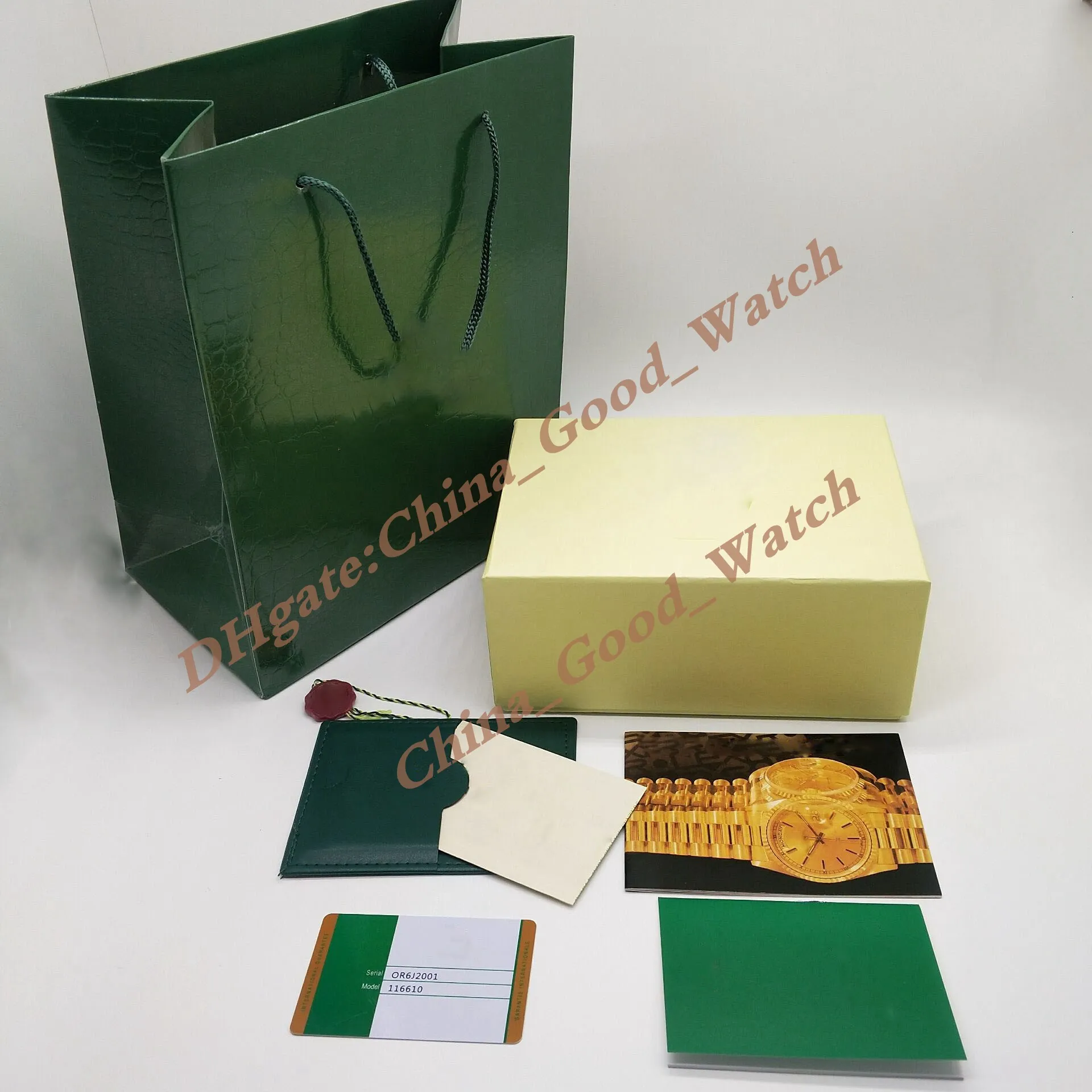 Bonne usine Boîte de montre Boîte de montres vert foncé Coffret cadeau Livret Étiquettes de cartes et papiers pour 116610 116610 116710 126610 126670 2716