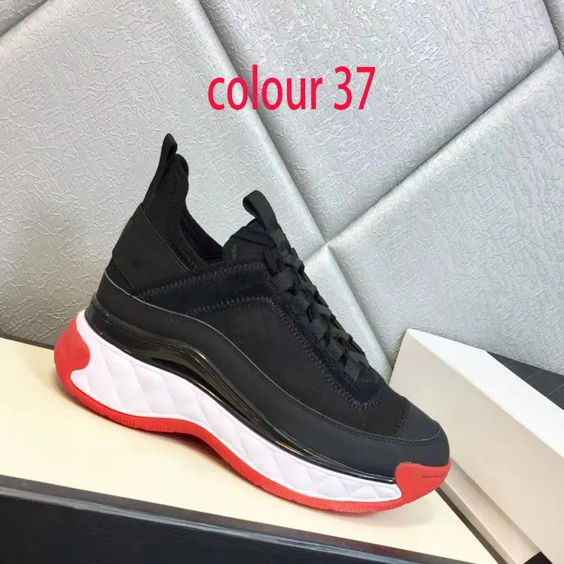 White black Casual shoes women Travel leather lace-up sneaker lady designer Running Trainers Letters Thick soled shoes platform Men gym sneakers size 34-42-45 With box