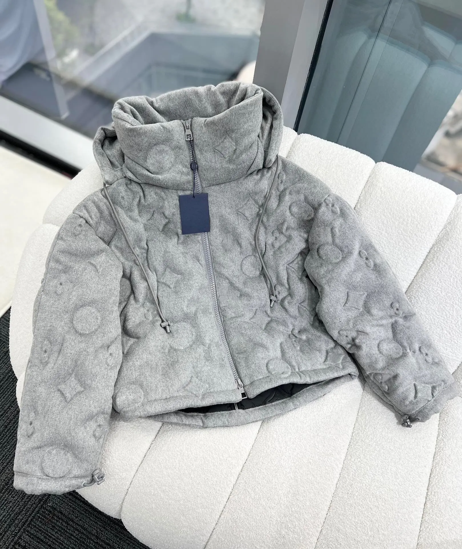 Masowe męskie kurtki parkoi kobiety Winter Down Jacket Designer Man Classic Reversible Plat Woman wełniany wzór liter