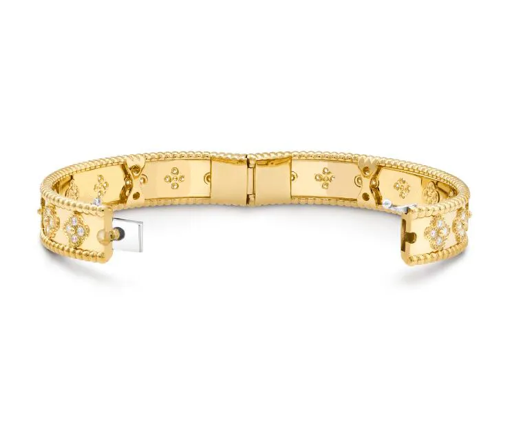 Designer di lusso Van Clover Bracciale Star Caleidoscopio tricolore bracciale oro Bracciale femminile San Valentino Gioielli Regalo