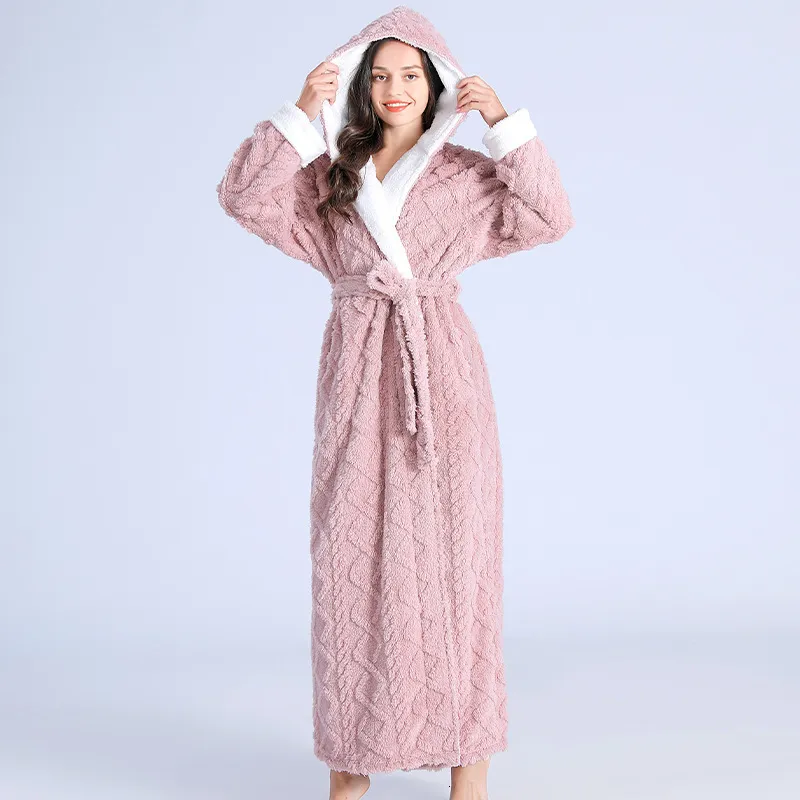 home clothing Thick Women Warm Bathrobe Solid Hooded Ladies Dressing Gown Long Sleeve Fleece Pockets Flannel Bath Robe For Female 221202