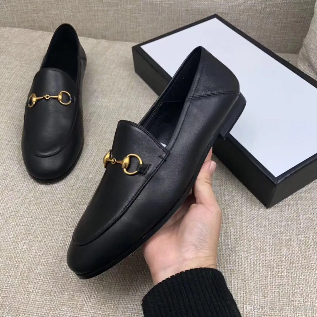 Klassieke Dames Geklede Schoenen Koeienhuid Metalen Gesp Lady