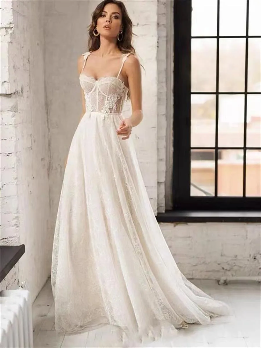 Style français simple nouvelle mariée tempérament jarretelles robe de mariée blanche FN10053