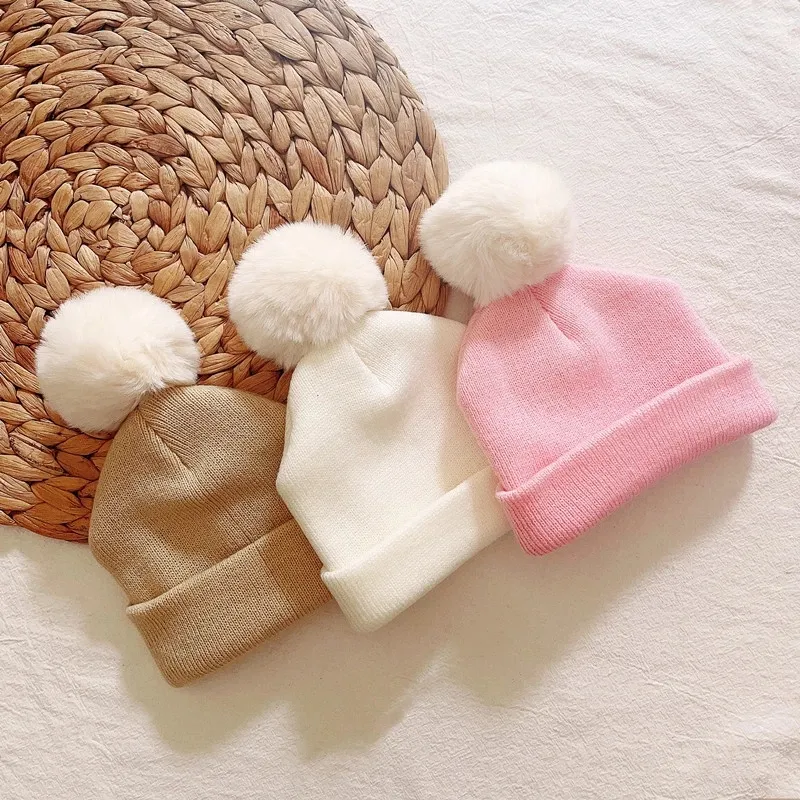 Pom Ball Beanie lavorato a maglia neonate Headwrap Newborn White Fur Ball Knit Bonnet Toddler Winter Warm Skullies Pink Hat