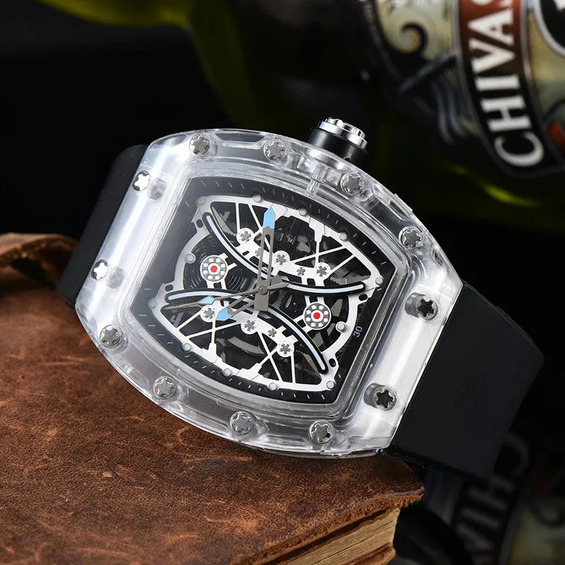 Прибытие часов для мужчин спортивные часы прозрачные циферблаты Quartz Watches Силиконовый ремешок