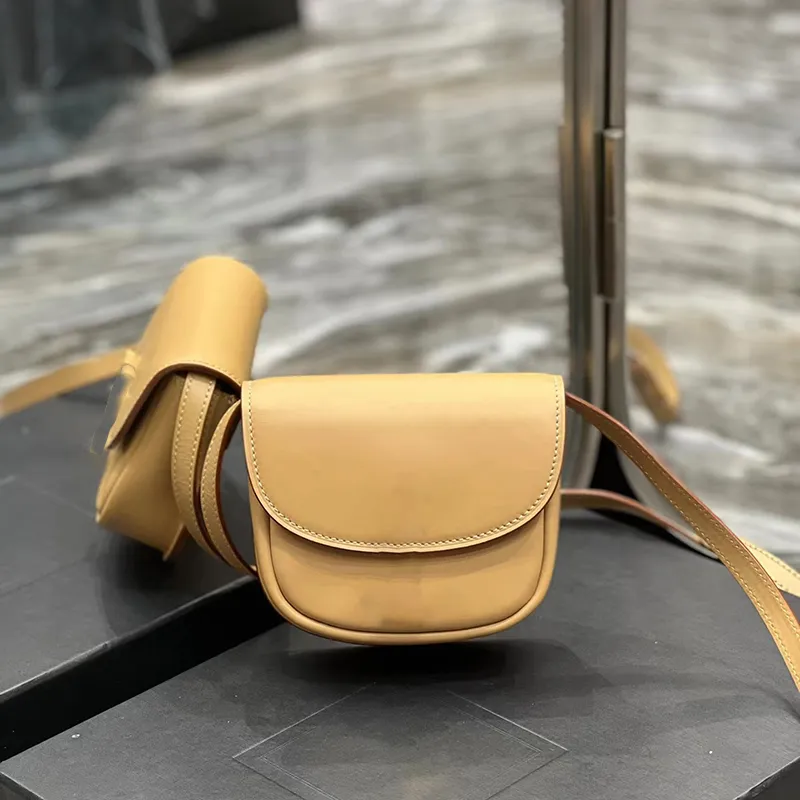 Kaia small satchel in smooth hotsell vintage leather