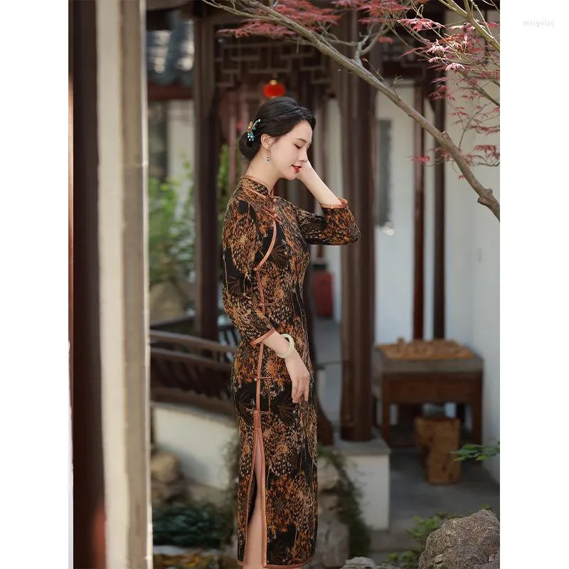 Etnische kleding Vrouwen vintage mandarijn kraag vuurwerk print cheongsam jurk elegant traditioneel Chinees lang qipao temperamentfeestje