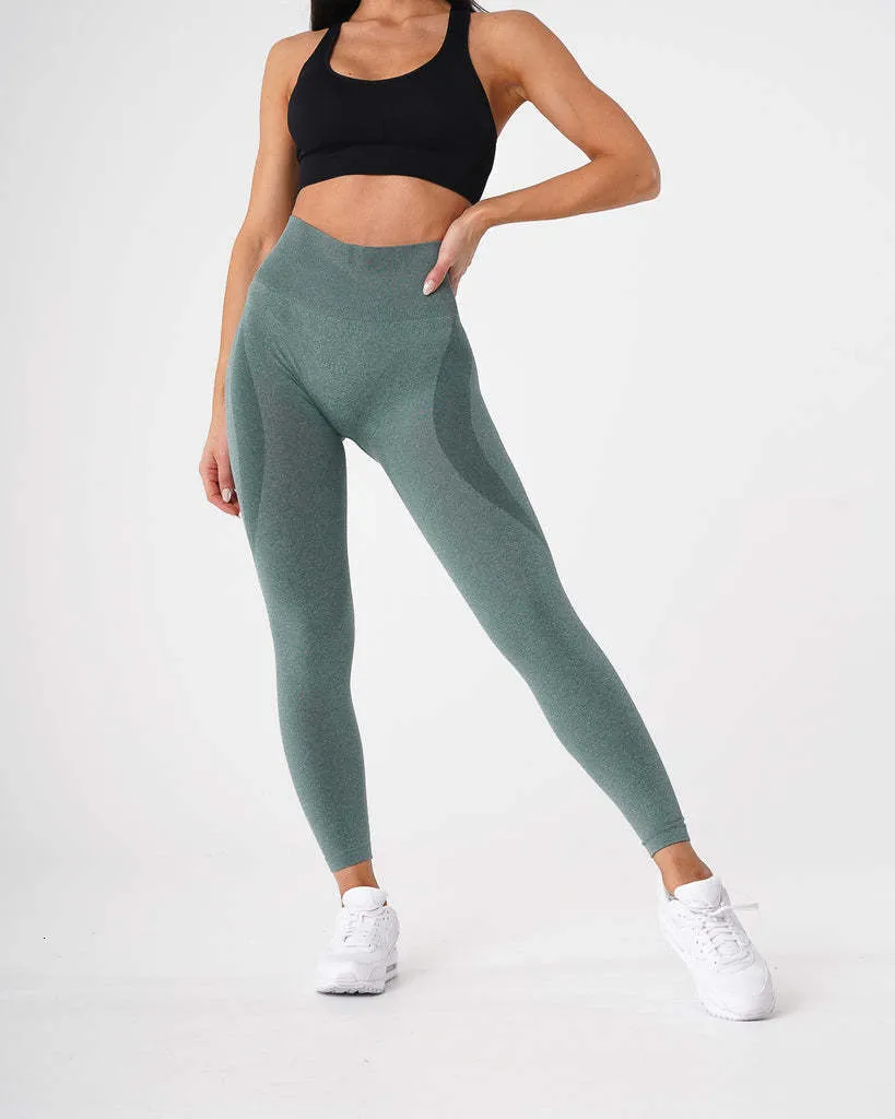 NVGTN Speckled Scrunch Seamless Grey Gym Leggings For Women Workout Tights,  Fitness Outfits, Yoga Pants, Gym Wear 230905 From Dao01, $10.4