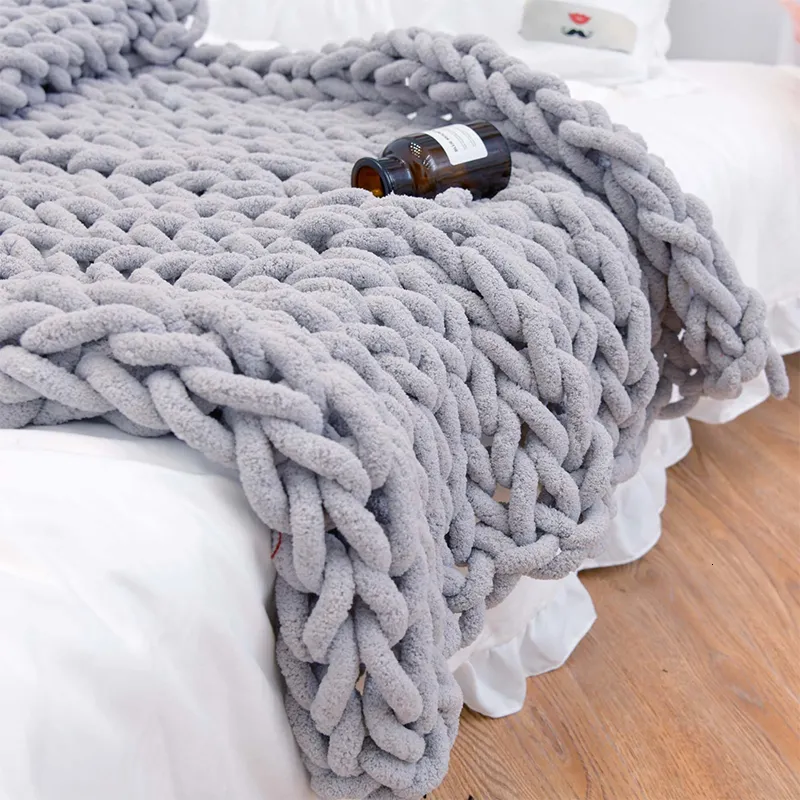 Blanket Colorful Chenille Chunky Knitted Weaving Throw Warm Yarn Soft Home Decor Fluffy for Beds 221205